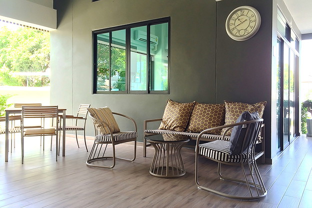 Condo · Mueang Chon Buri, chon_buri — photo 3