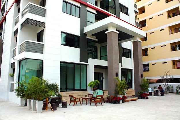 Condo — photo 3