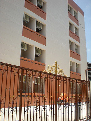 Condo · Bang Rak, bangkok — photo 2