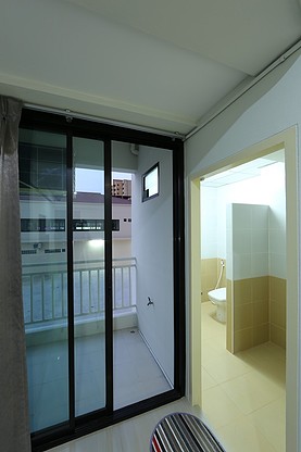Condo · Mueang Nonthaburi — photo 3