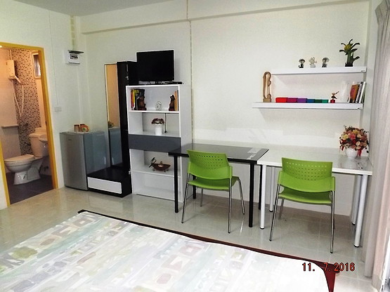 Condo · Mueang Chon Buri, chon_buri — photo 1