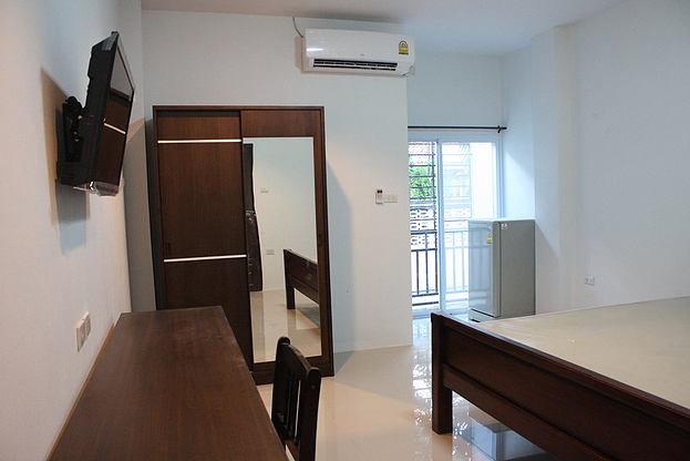 Condo — photo 5