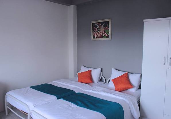 Condo — photo 5