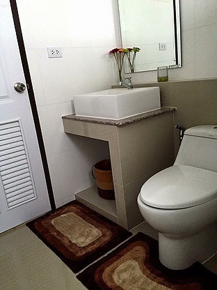 Condo — photo 3