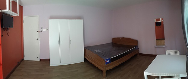 Condo — photo 1