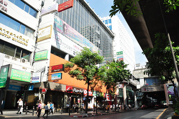 Condo · Bang Rak, bangkok — photo 3