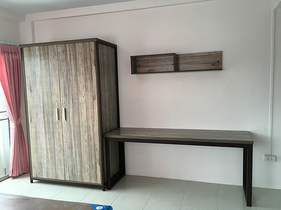 Condo — photo 2