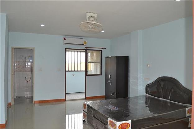 Condo — photo 4