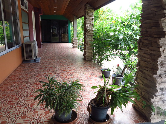 Condo · Phra Khanong, bangkok — photo 1