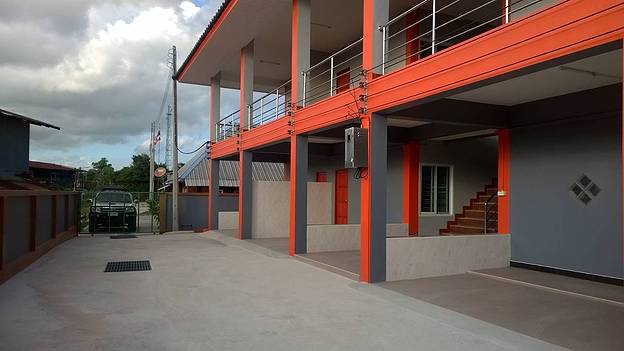 Condo — photo 2