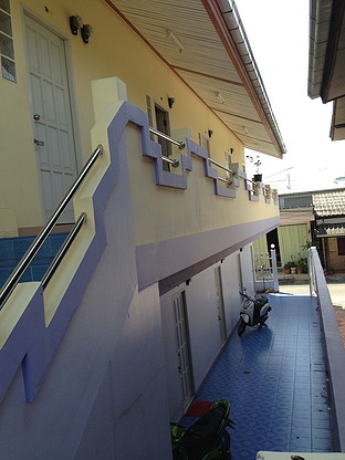Condo — photo 2