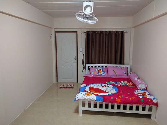 Condo — photo 1