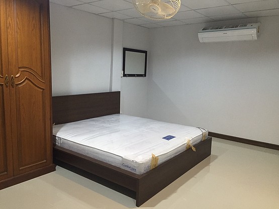 Condo · bangkok — photo 2