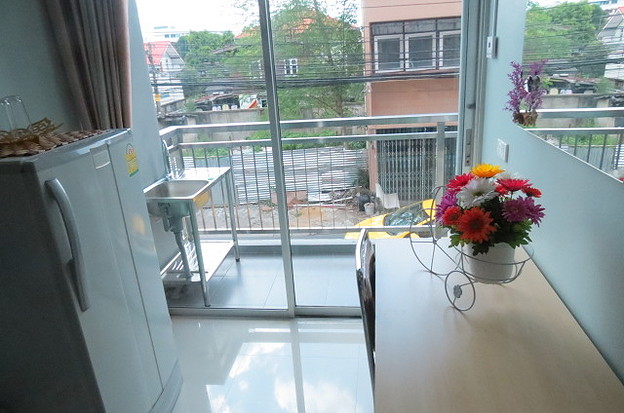 Condo · Phasi Charoen, bangkok — photo 2