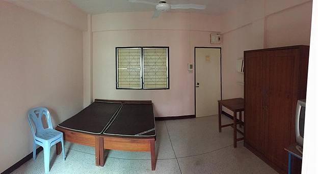 Condo — photo 2