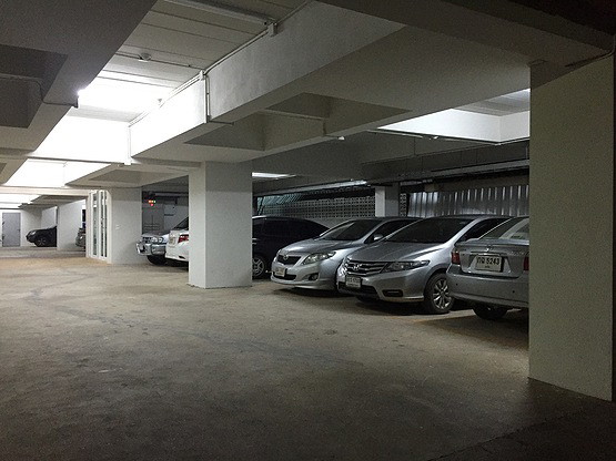 Condo — photo 5