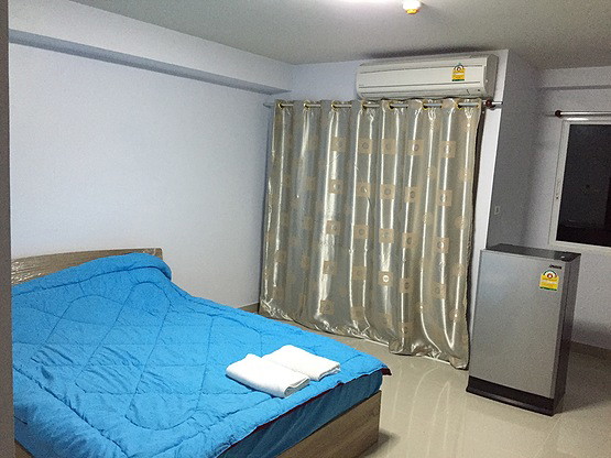 Condo — photo 2