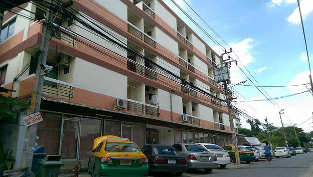 Condo · Khan Na Yao, bangkok — photo 2
