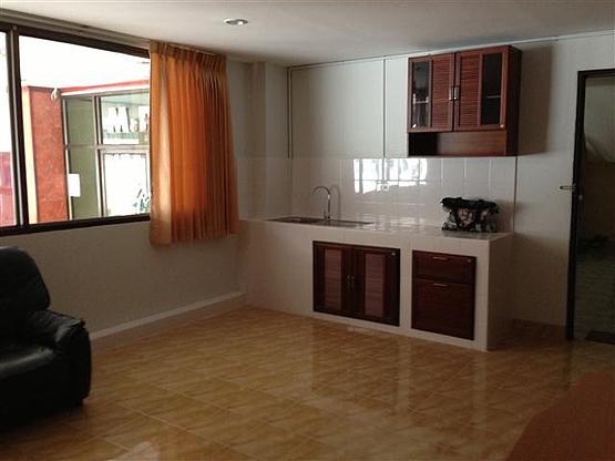 Condo — photo 5