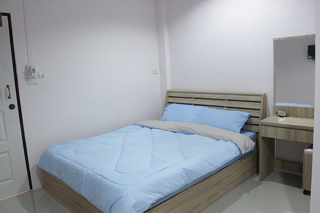 Condo — photo 2