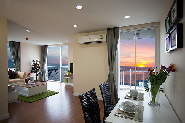 BBG Seaside Luxrious Service Apartment