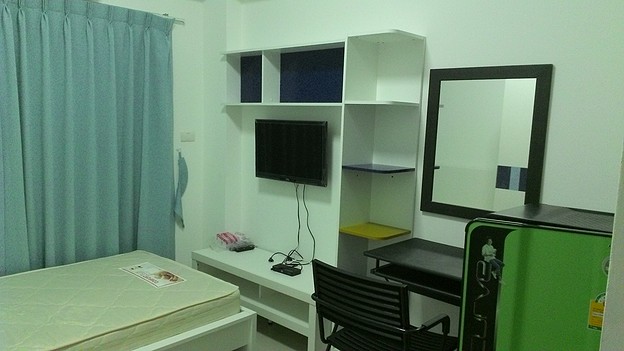 Condo · Mueang Chon Buri, chon_buri — photo 1