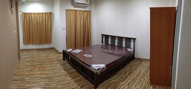 Condo — photo 1