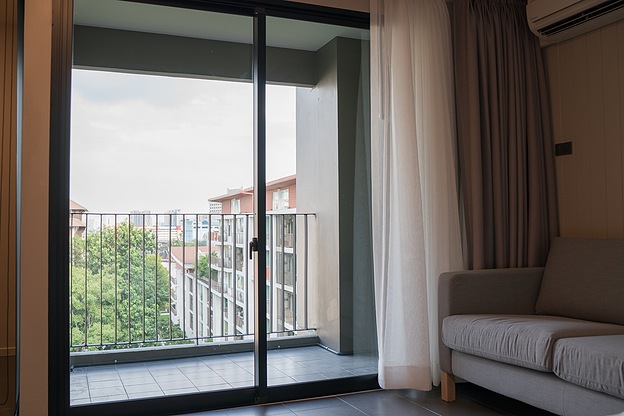Condo · Khlong San, bangkok — photo 1