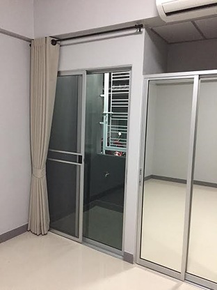 Condo · Wang Thonglang, bangkok — photo 3