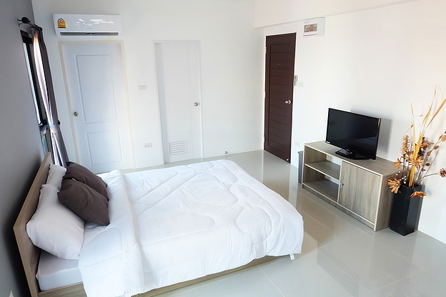 Condo · Huai Khwang, bangkok — photo 3
