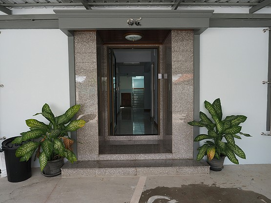 Condo · Phasi Charoen, bangkok — photo 2