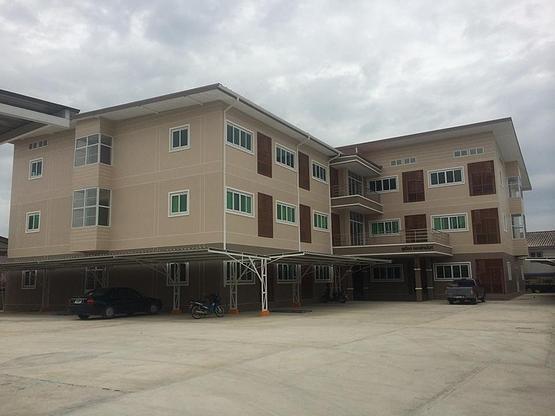 Condo — photo 2
