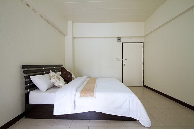 Condo · Huai Khwang, bangkok — photo 4