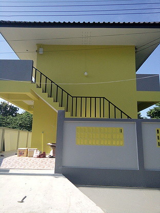 Condo — photo 1