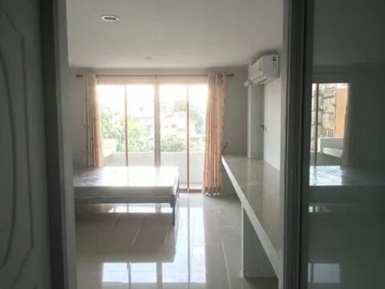 Condo · bangkok — photo 4