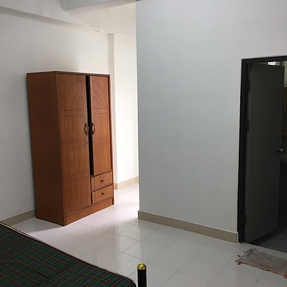 Condo · Bang Kapi, bangkok — photo 1