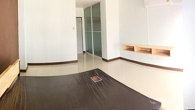 Condo · bangkok — photo 2