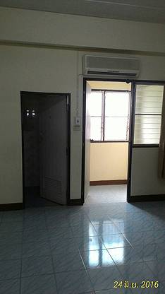 Condo — photo 2