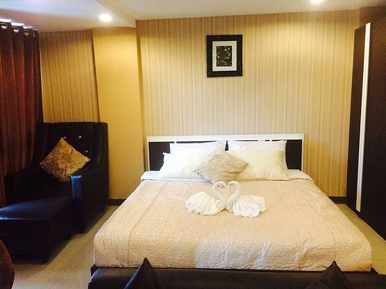 Condo — photo 4