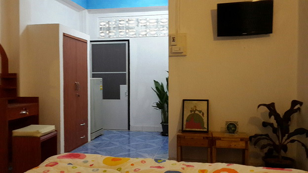 Condo — photo 2