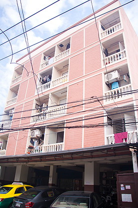 Condo · bangkok — photo 3