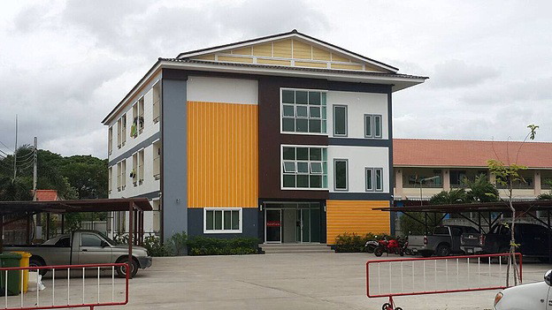Condo — photo 2