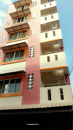 Condo — photo 1
