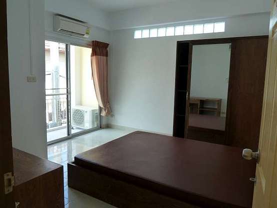 Condo · bangkok — photo 2