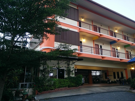 Condo — photo 3