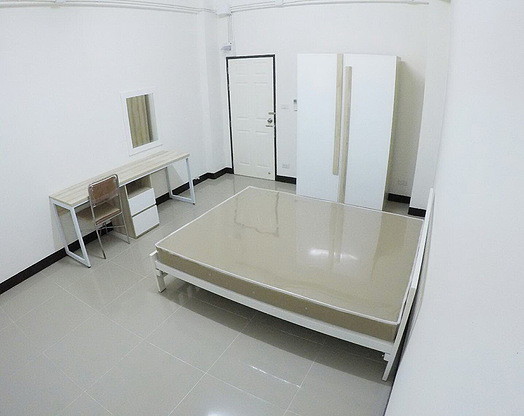 Condo · Bang Yai — photo 3
