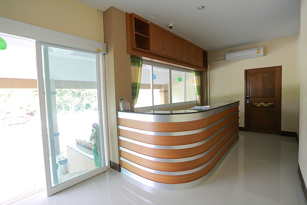 Condo — photo 4