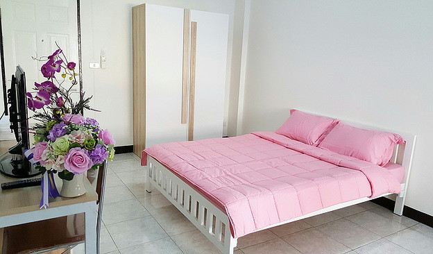 Condo · Bang Yai — photo 5