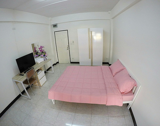 Condo · Bang Yai — photo 4