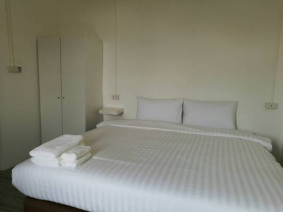 Condo · Phra Khanong, bangkok — photo 3
